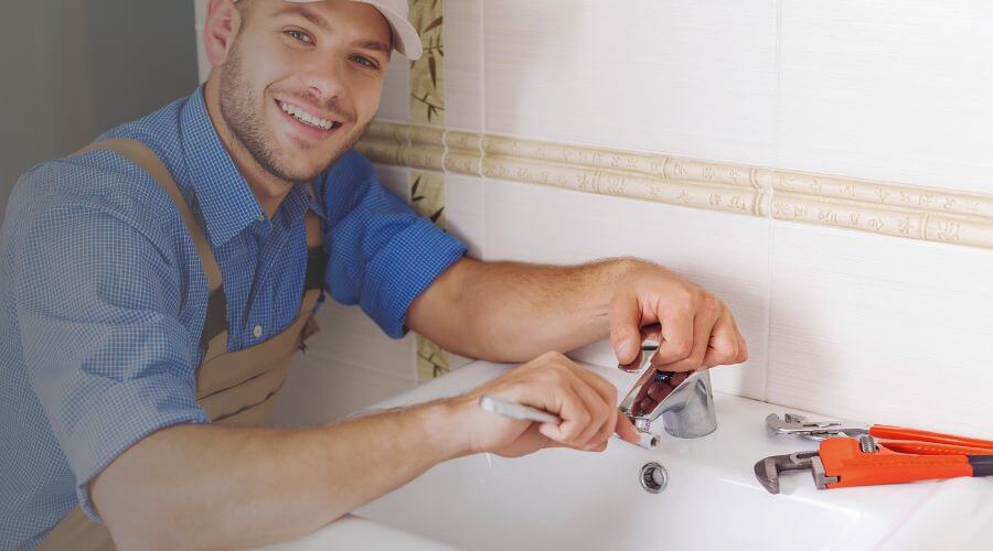Expert burst pipe repair services in Stacy, MN